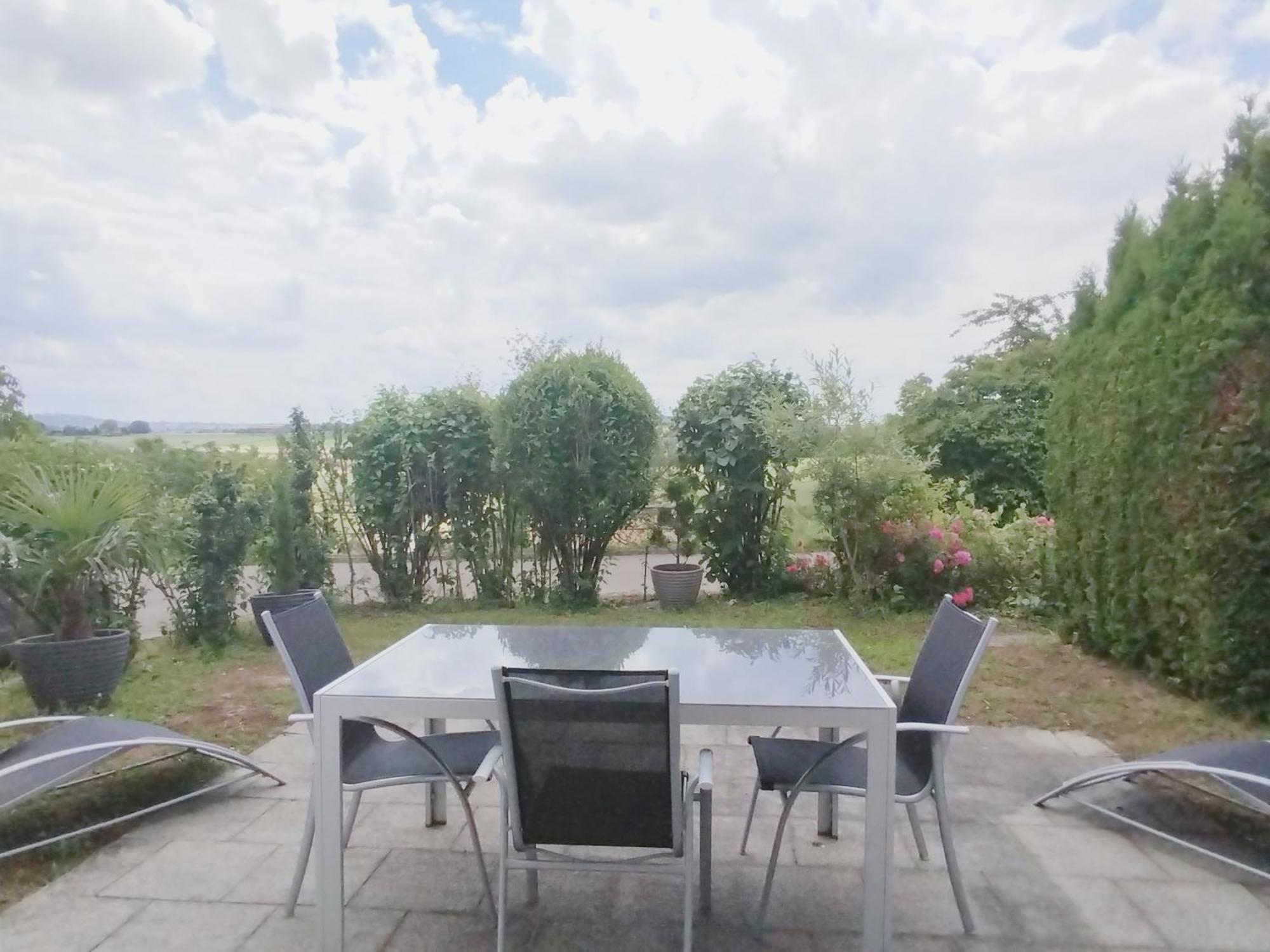 Sonniges 2-Zimmer-Gartenapartment Bietigheim-Bissingen Kültér fotó